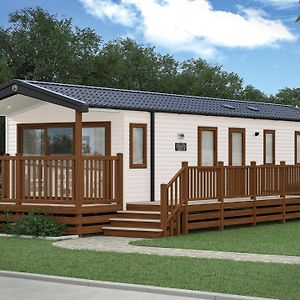 Mobile Home 6